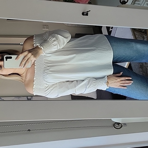 CENTRAL PARK WEST Off-The-Shoulder Blouse Small - Picture 1 of 10